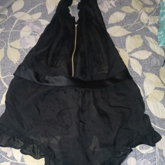 Victoria's Secret lingerie - Picture 4 of 8